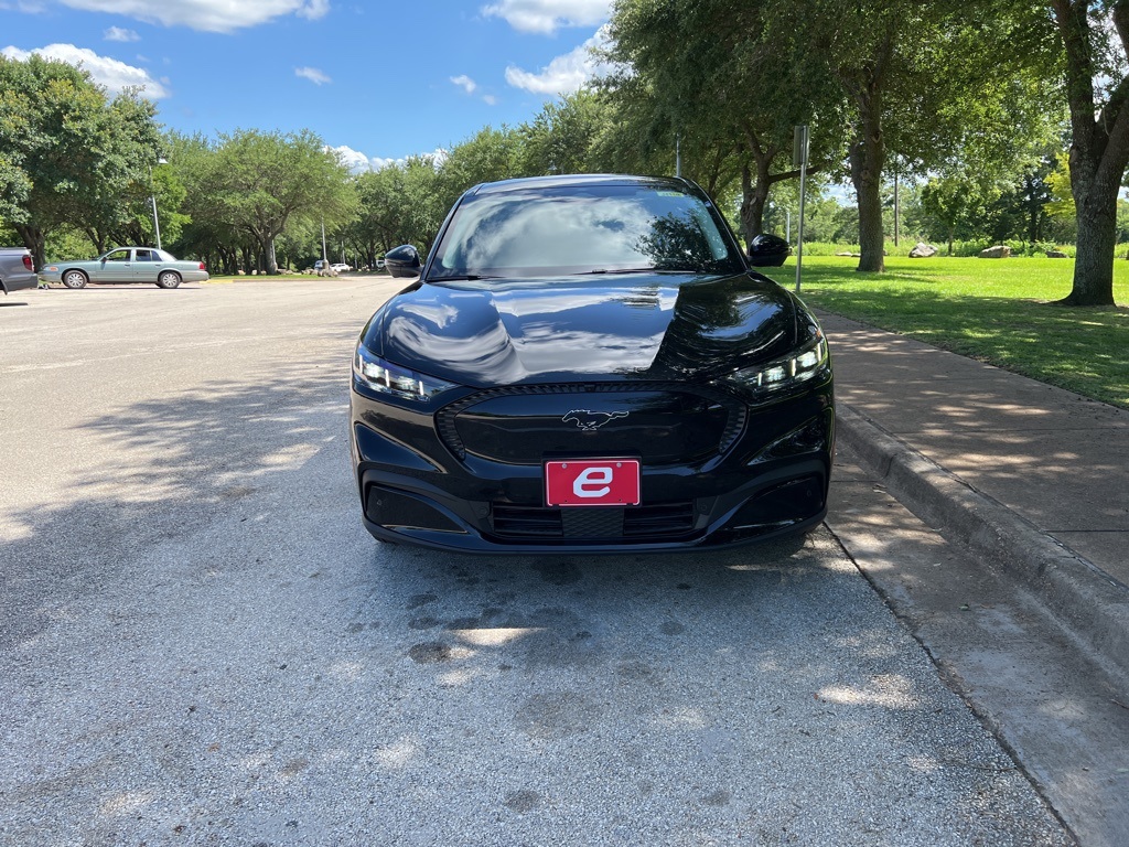 2025 Ford Mustang Mach-E Select photo 2