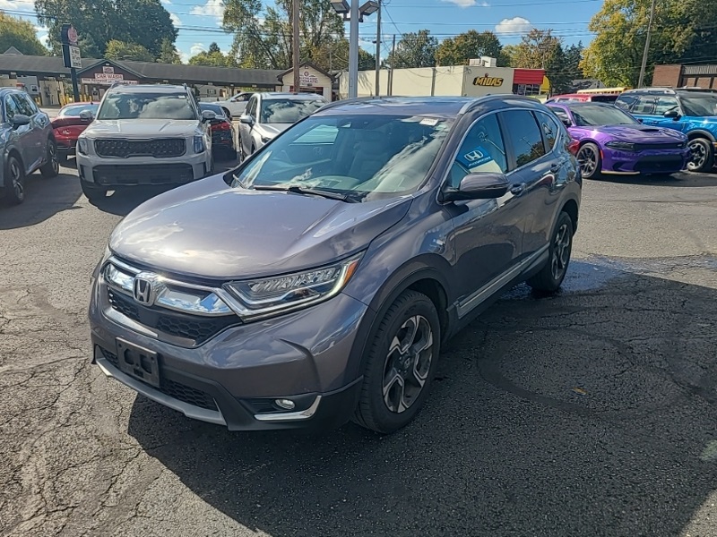 2017 Honda CR-V Touring photo 2