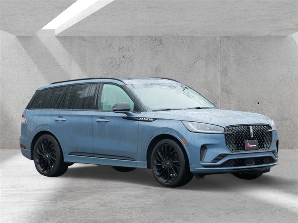 2025 Lincoln Aviator Reserve's photo