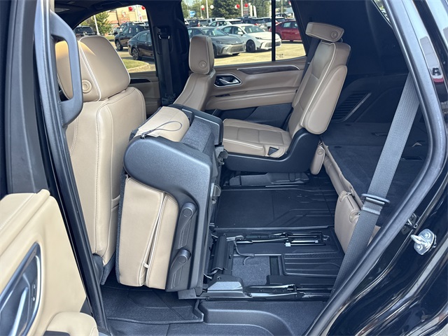 2021 Chevrolet Tahoe Premier photo 14