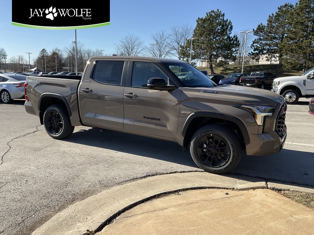 2026 Toyota Tundra Limited's photo