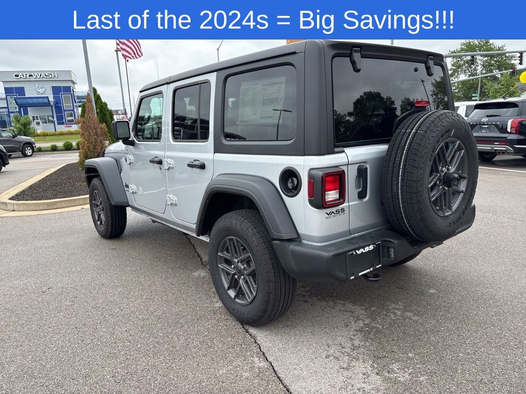 2024 Jeep Wrangler Sport S photo 4