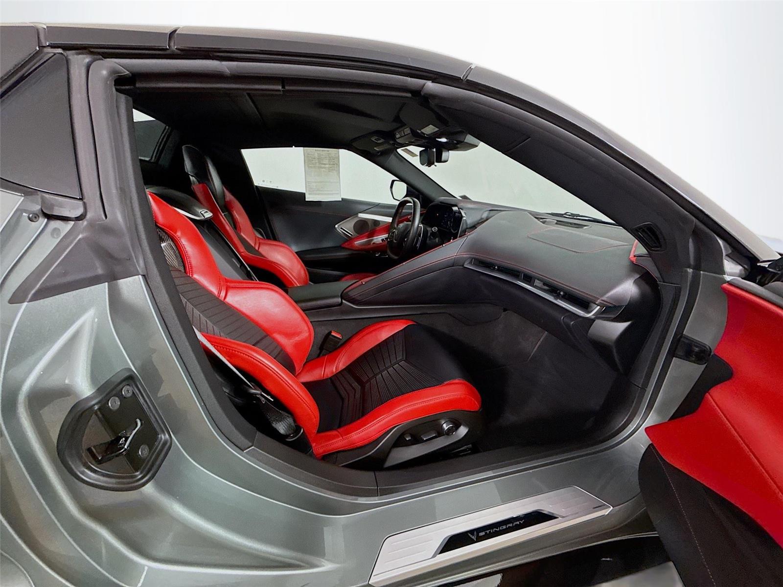 2022 Chevrolet Corvette Stingray 2LT photo 24