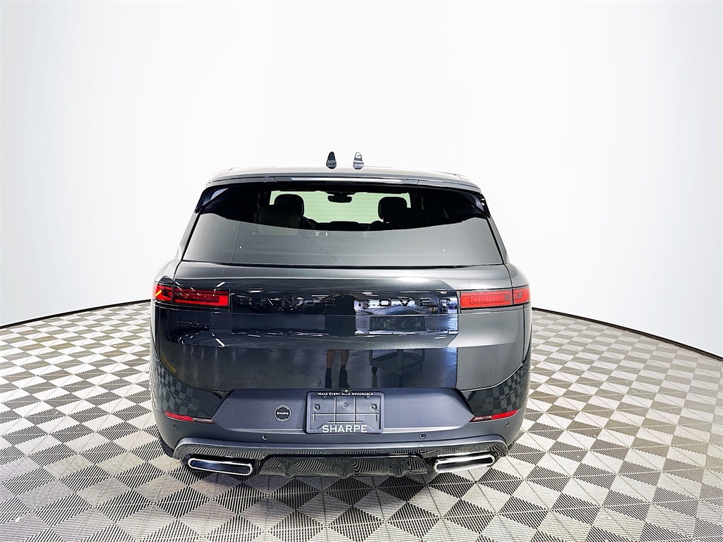 2025 Land Rover Range Rover Sport SE photo 2