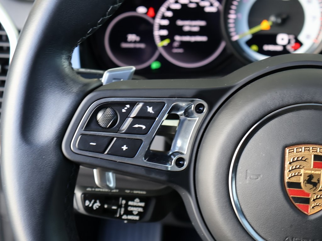2022 Porsche Cayenne E-Hybrid Coupe Turbo S photo 24