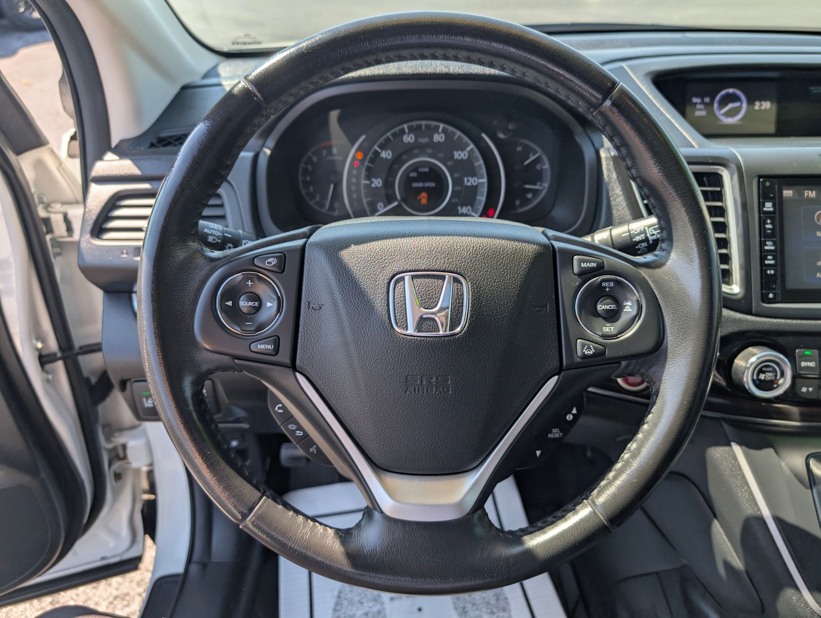 2016 Honda CR-V Touring photo 16