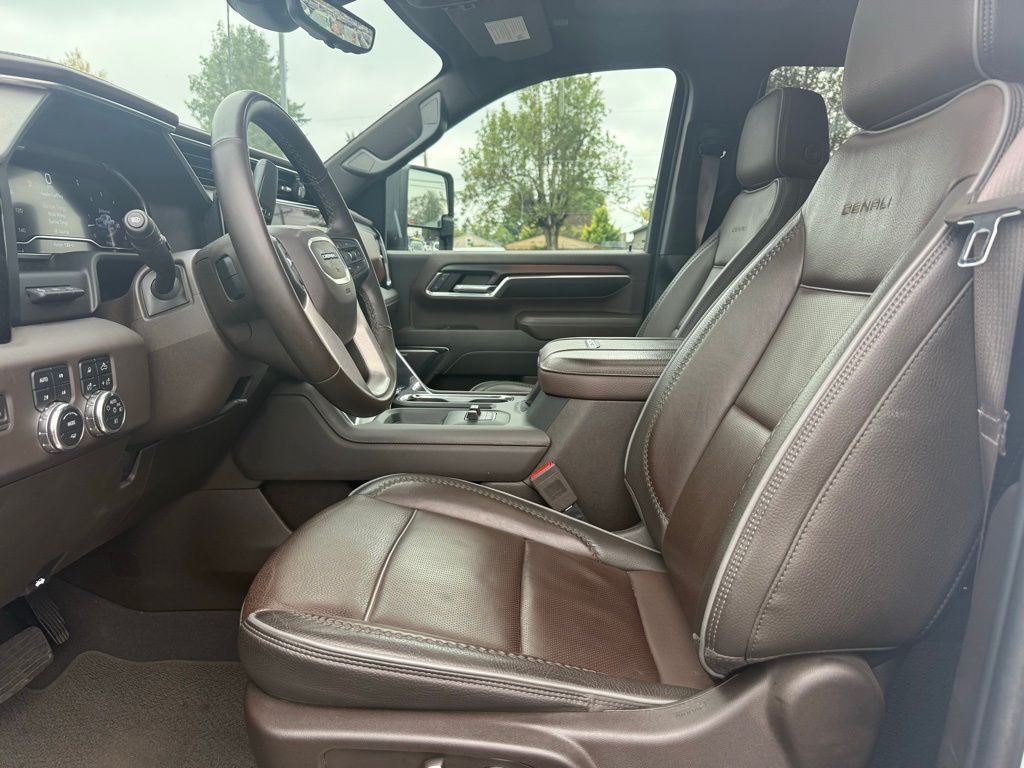 2024 Gmc Sierra HD Denali photo 4