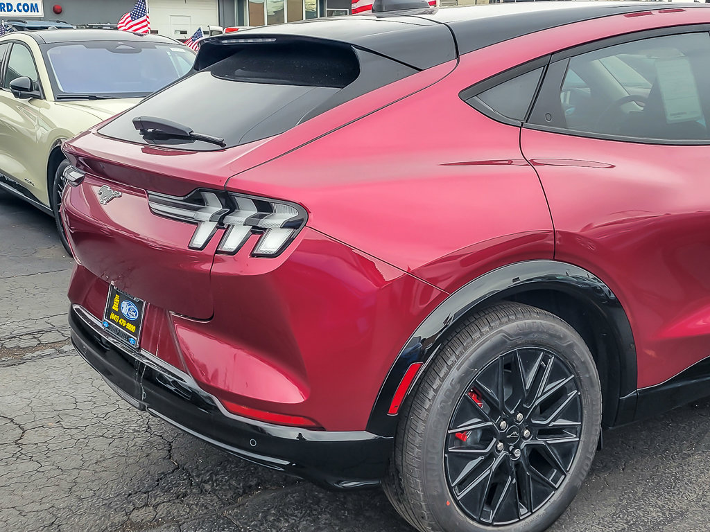 2025 FORD MUSTANG MACH-E - Image 6