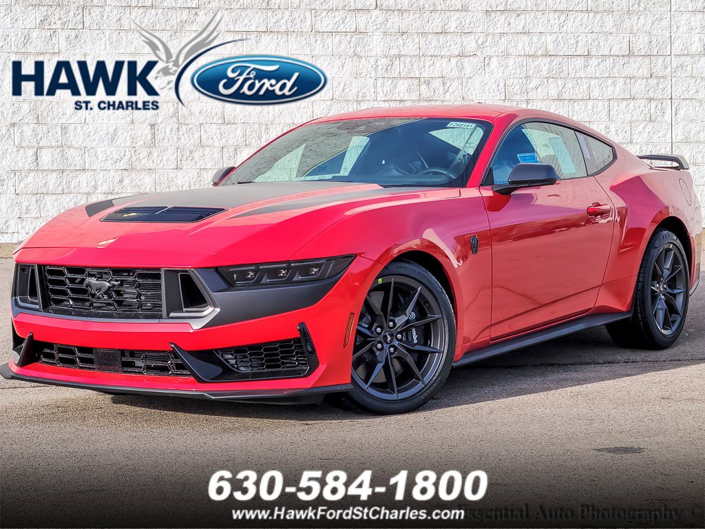 2026 Ford Mustang Dark Horse's photo