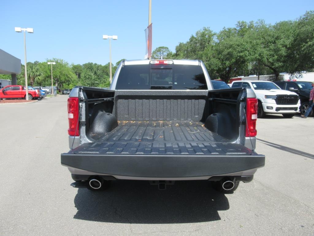 2025 Ram 1500 Big Horn Lone Star photo 8
