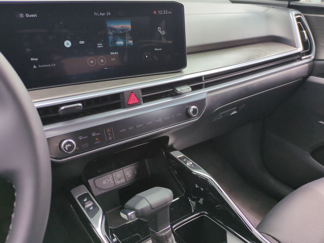 2025 Kia Sorento X-Line SX Prestige photo 8