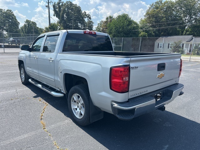 2017 Chevrolet Silverado 1500 LT photo 3