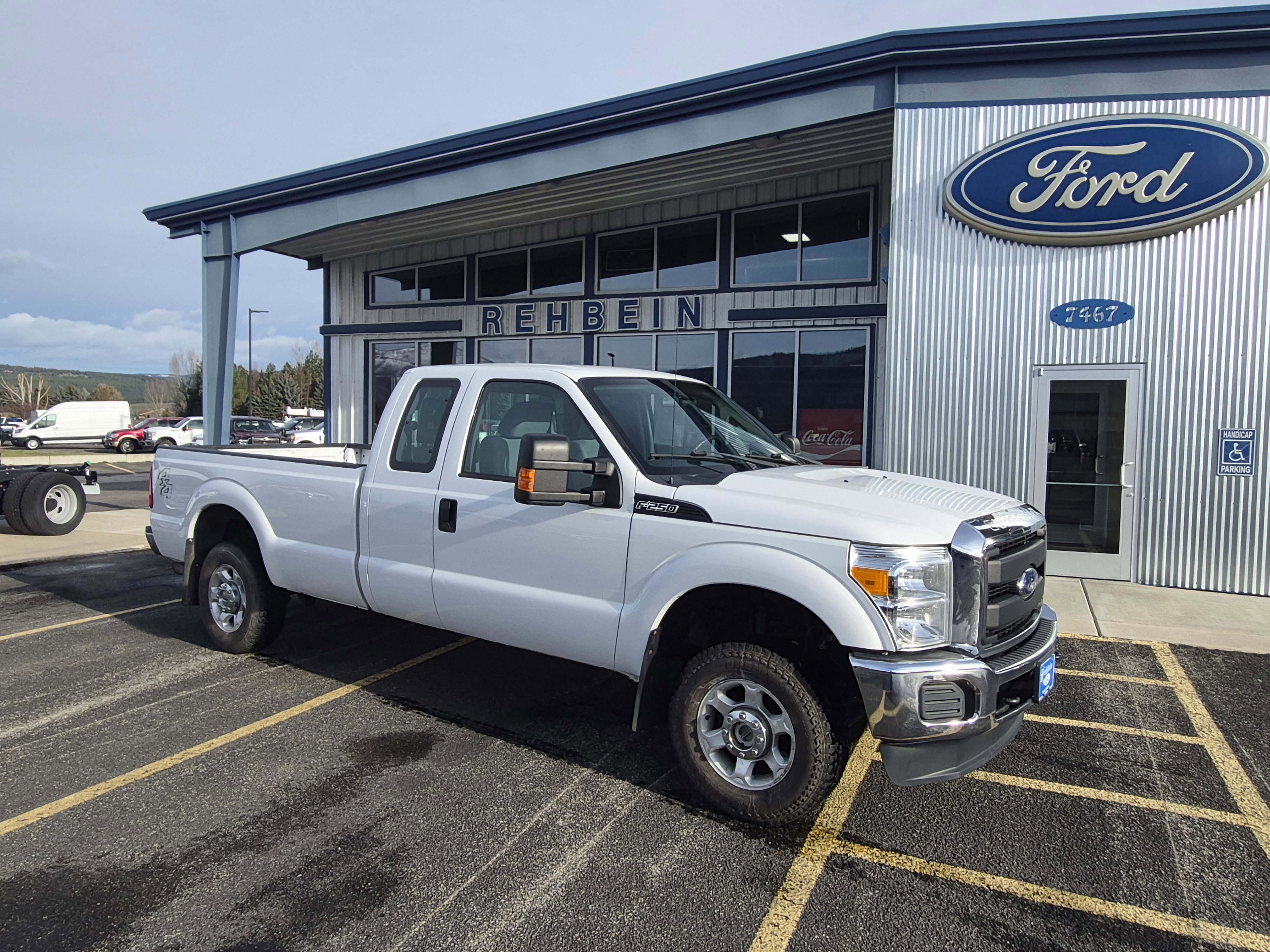 2016 Ford F-250 Super Duty XL's photo