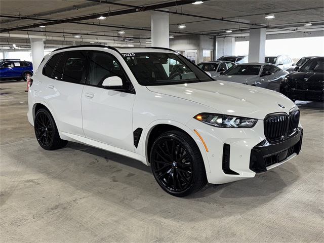 2025 BMW X5 40i's photo