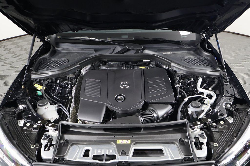2026 Mercedes Benz GLC 350e 4MATIC photo 9