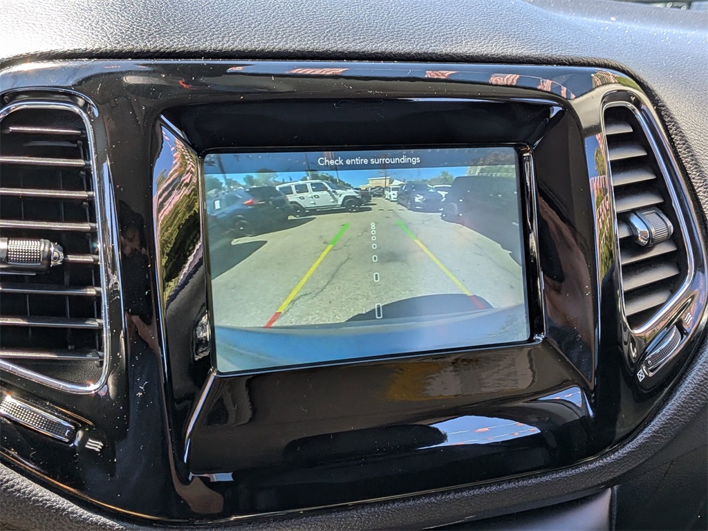 2021 Jeep Compass Altitude photo 16