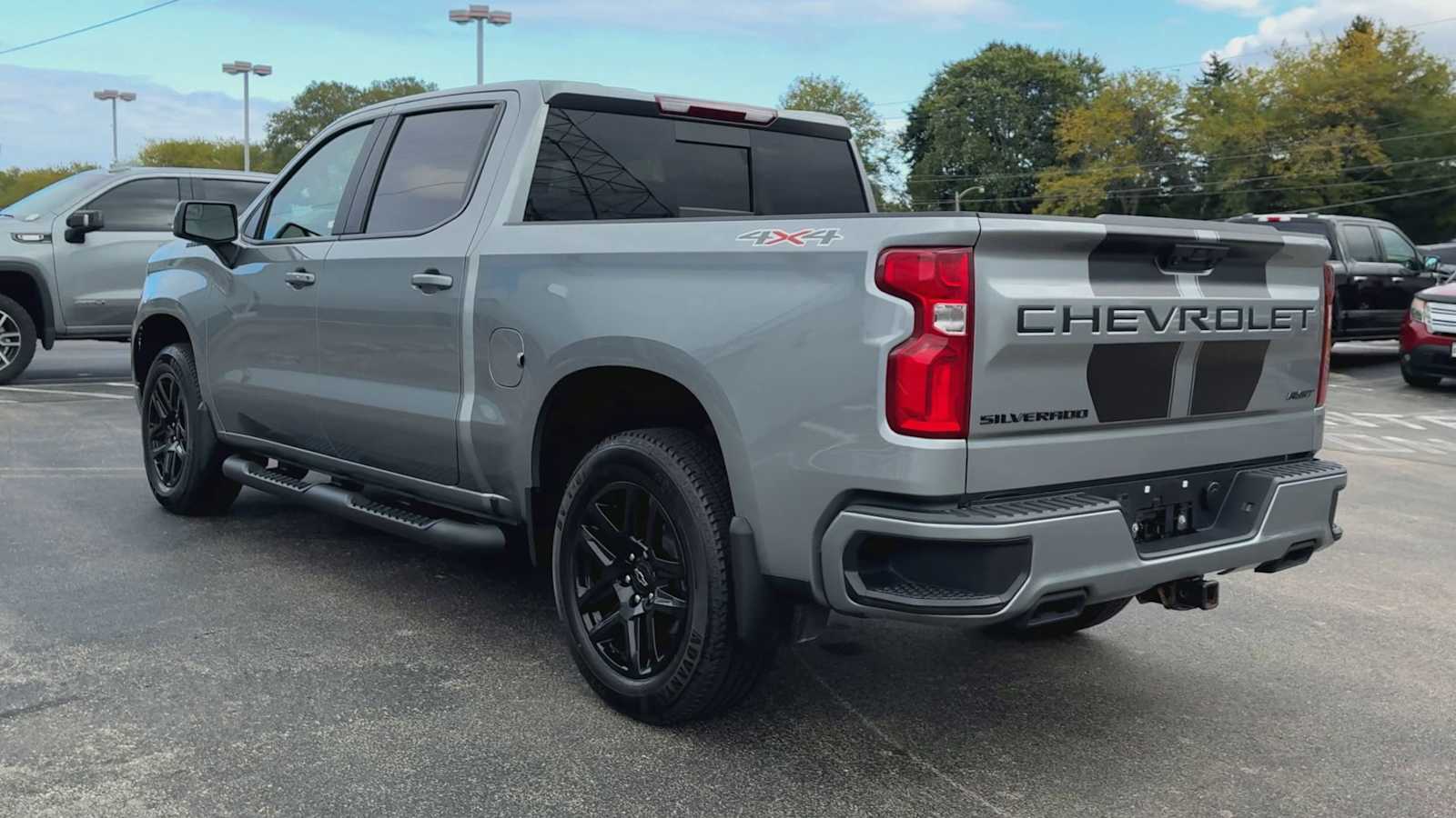 2023 Chevrolet Silverado 1500 RST photo 4