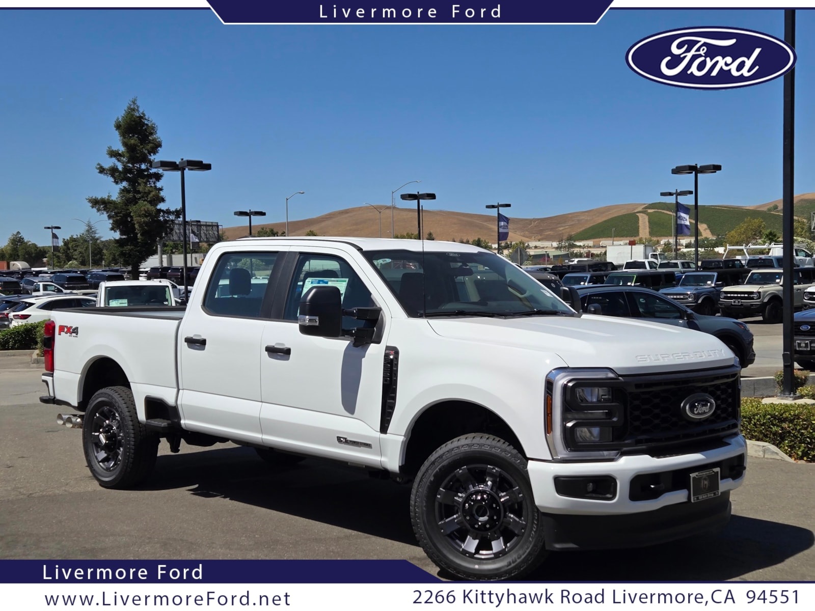 2025 Ford F-250 Super Duty XL's photo