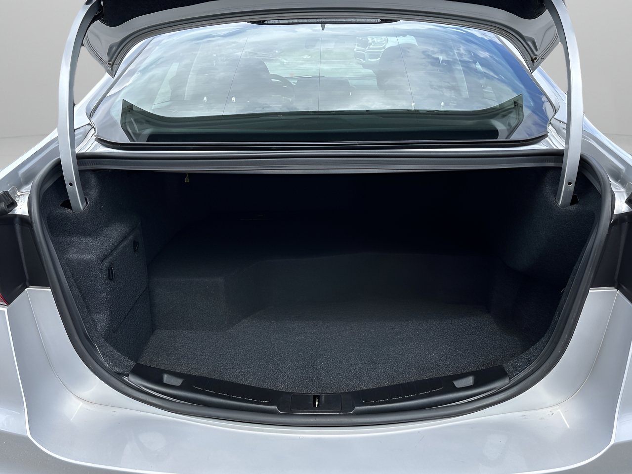 2019 Ford Fusion Hybrid SE photo 9