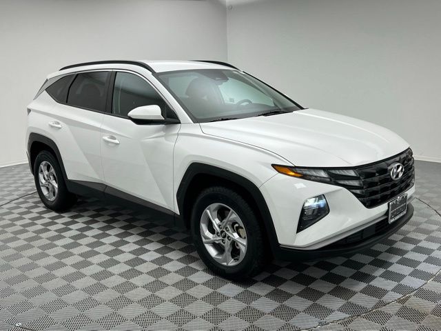 2024 Hyundai Tucson SEL photo 2