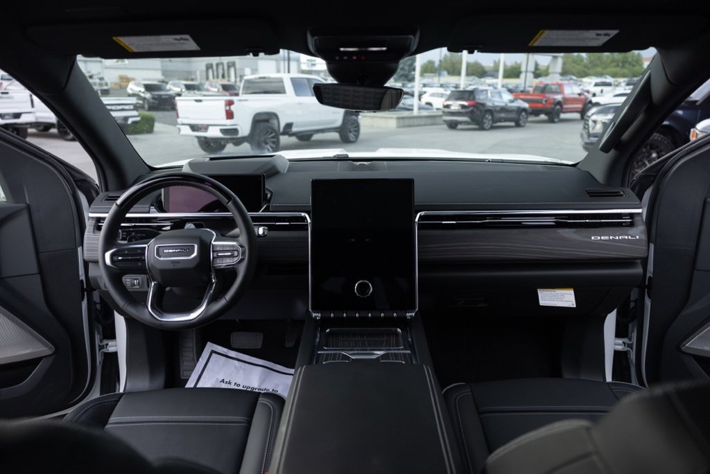 2025 Gmc Sierra EV Denali photo 28