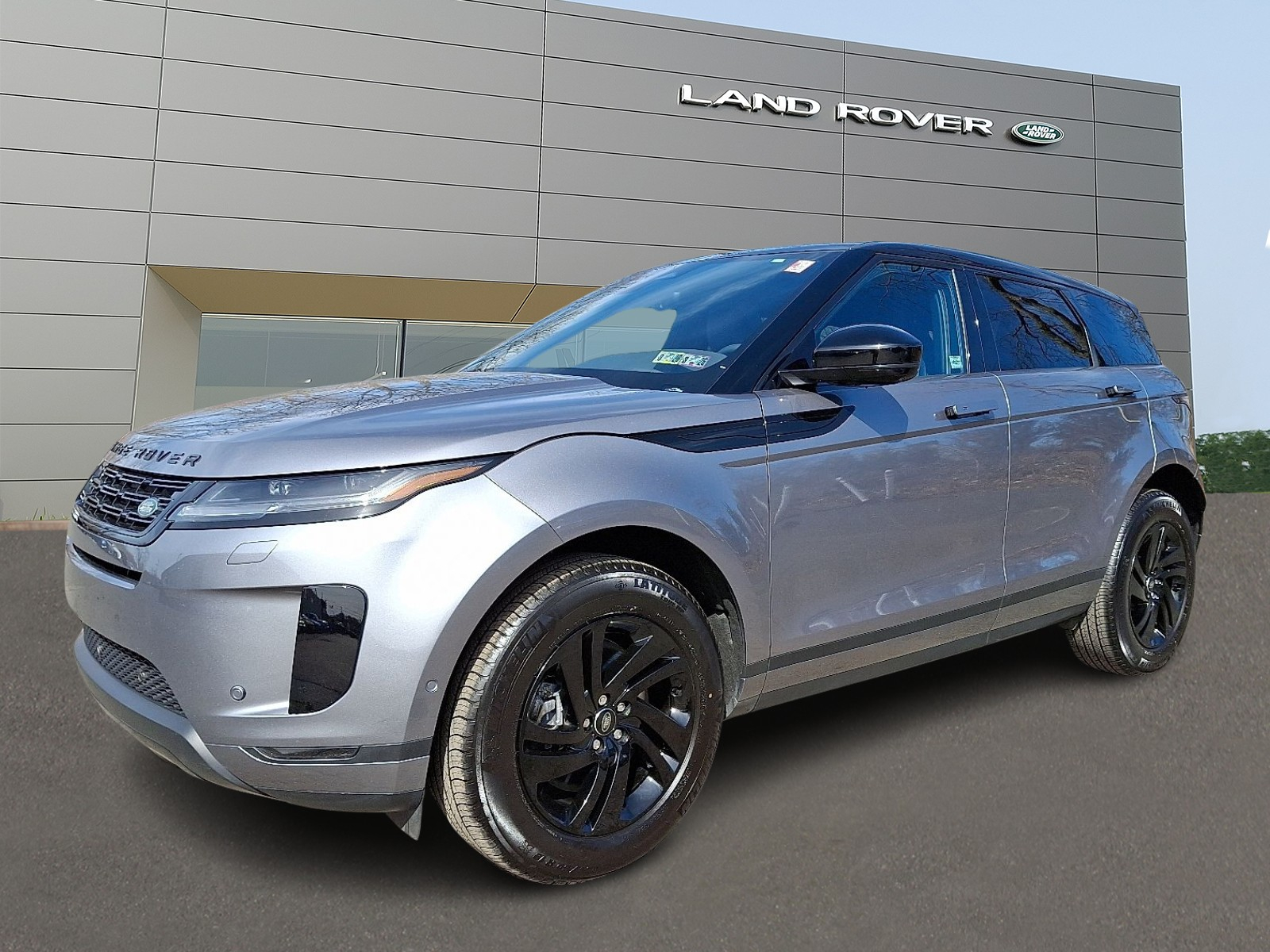 2025 Land Rover Range Rover Evoque