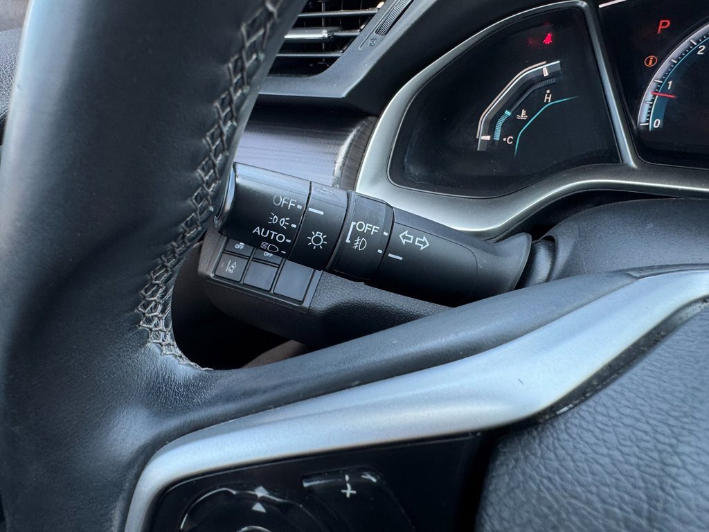 2020 Honda Civic EX-L photo 17