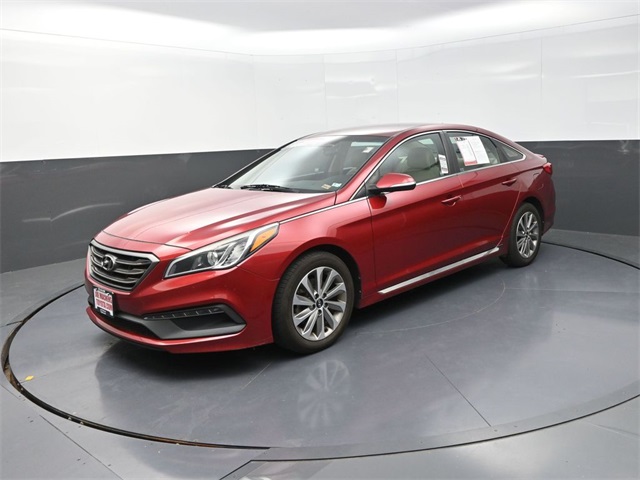 2015 Hyundai Sonata Sport photo 2