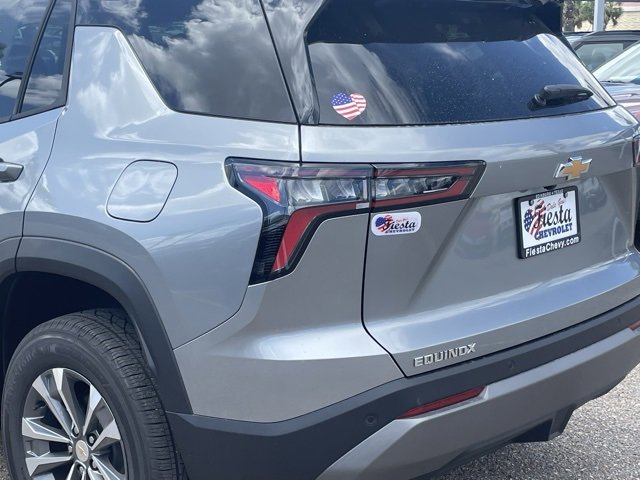 2026 Chevrolet Equinox LT photo 10