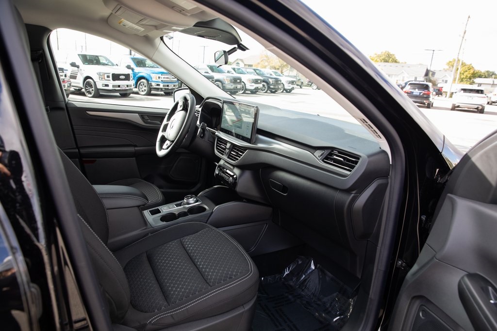 2025 Ford Escape Active photo 18