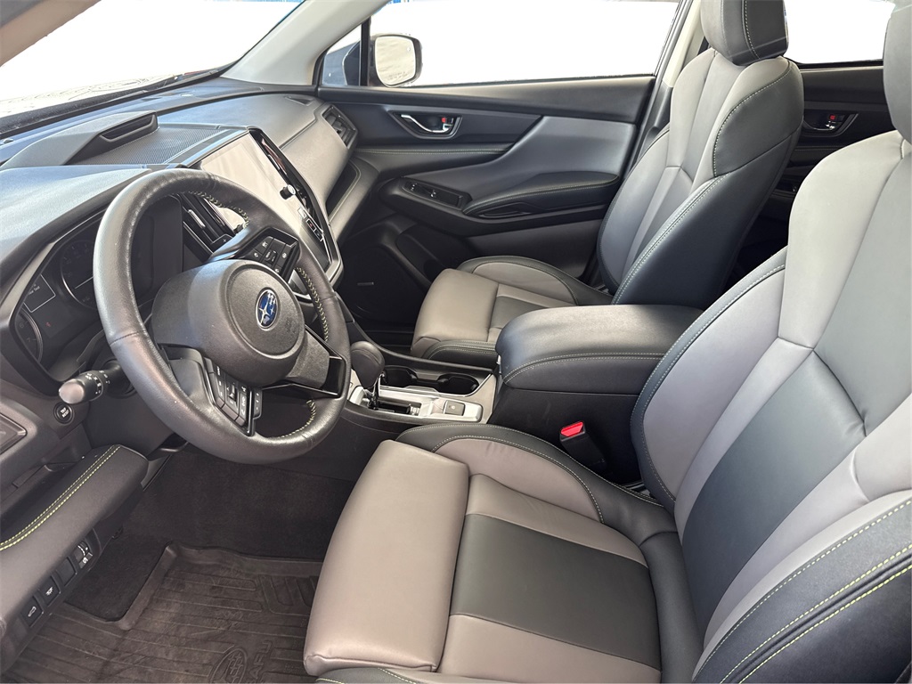 2023 Subaru Ascent Onyx Edition photo 8