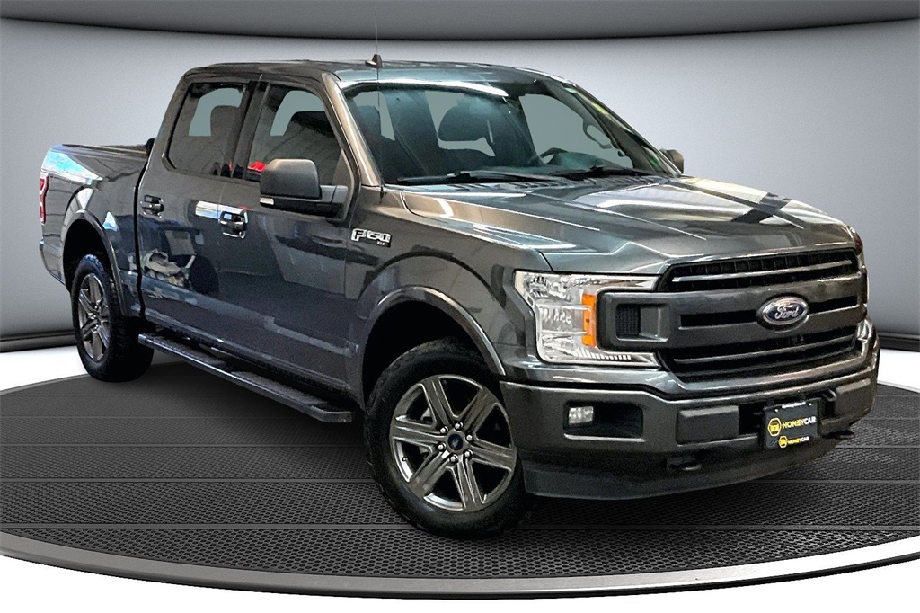 2020 Ford F-150 XLT's photo