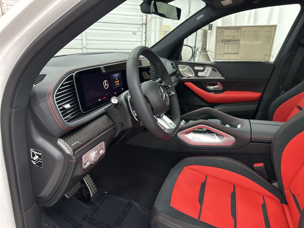 2026 Mercedes Benz GLE AMG 53 4MATIC photo 3