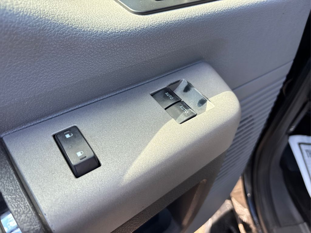 2015 Ford F-250 photo 23