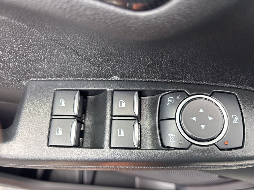 2023 Ford Escape ST-Line photo 15
