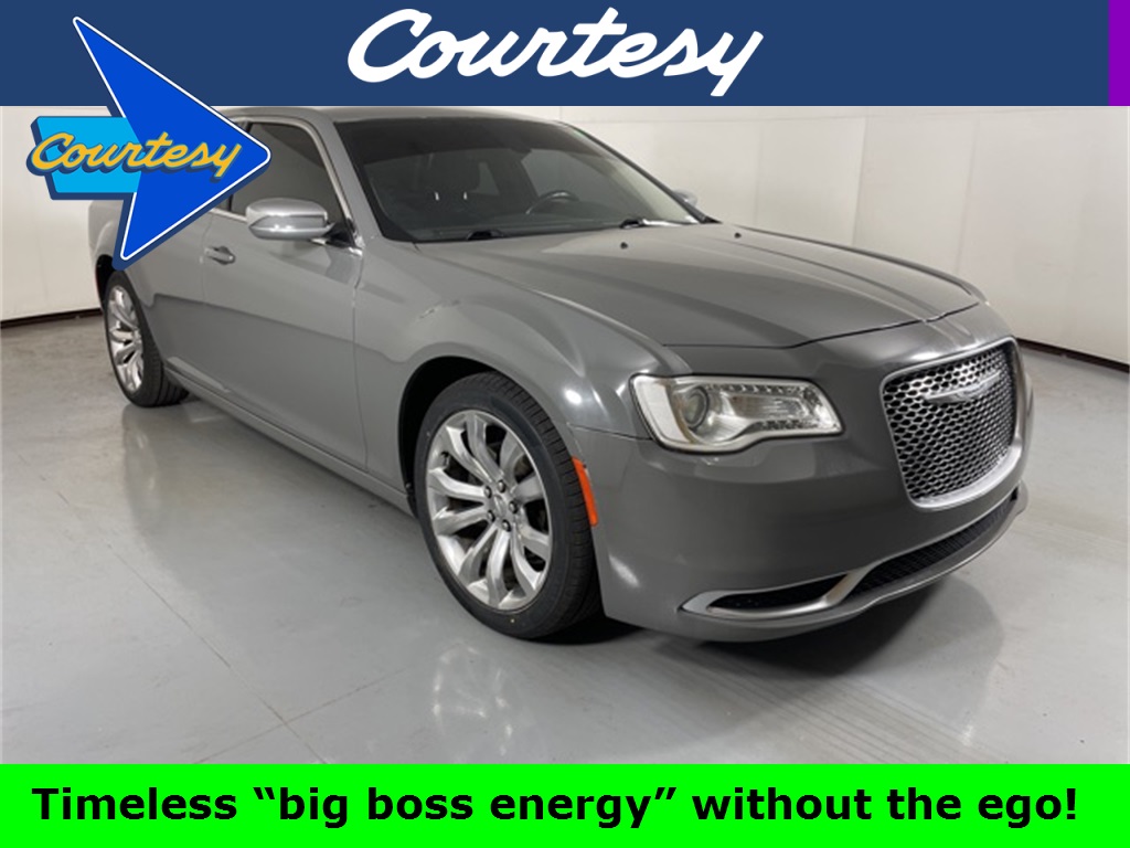 2018 Chrysler 300 Touring