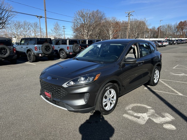 2020 Ford Escape S photo 2