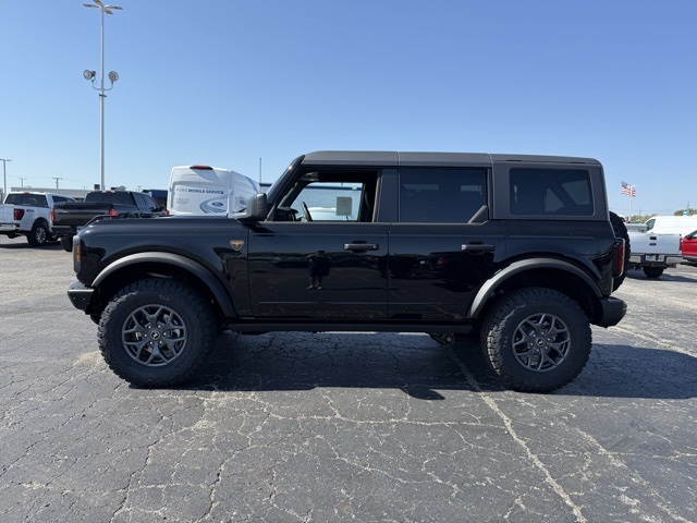 2025 Ford Bronco Badlands photo 5