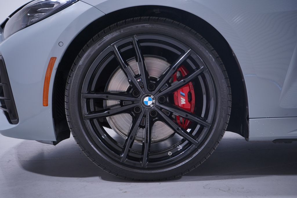 2023 Bmw M440i photo 2