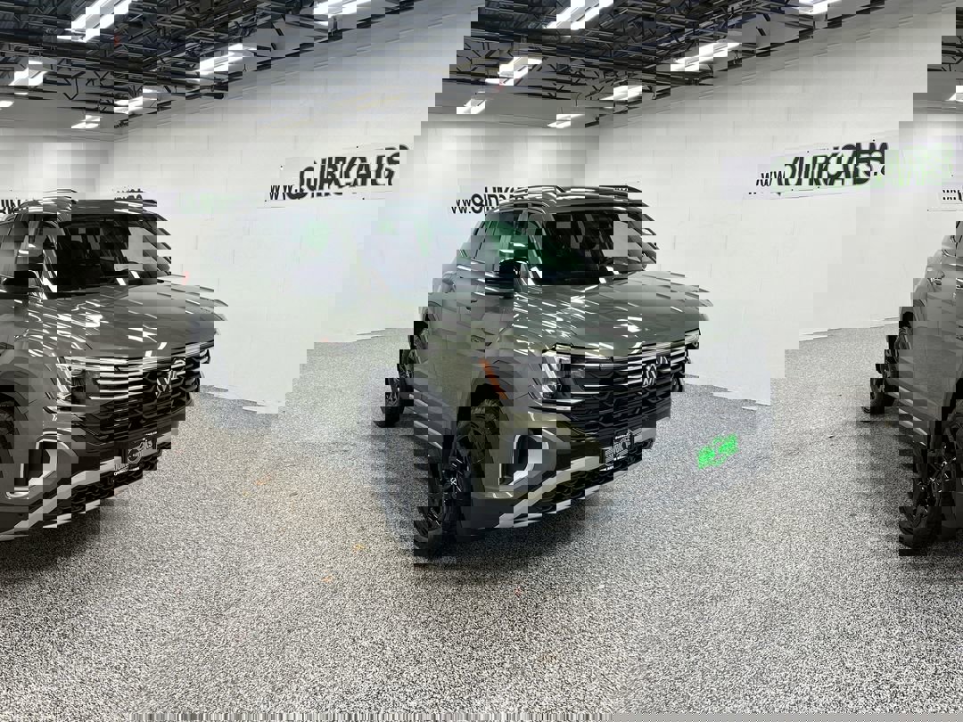 2026 Volkswagen Atlas Atlas Peak Edition's photo