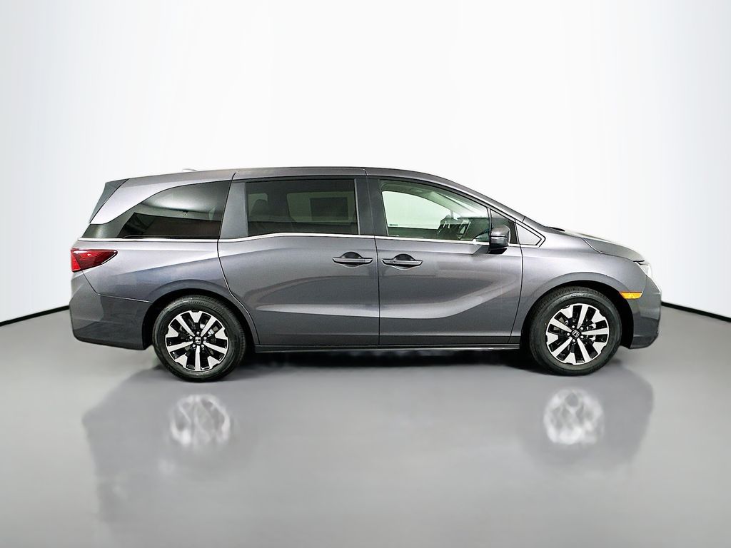 2026 Honda Odyssey EX-L photo 4