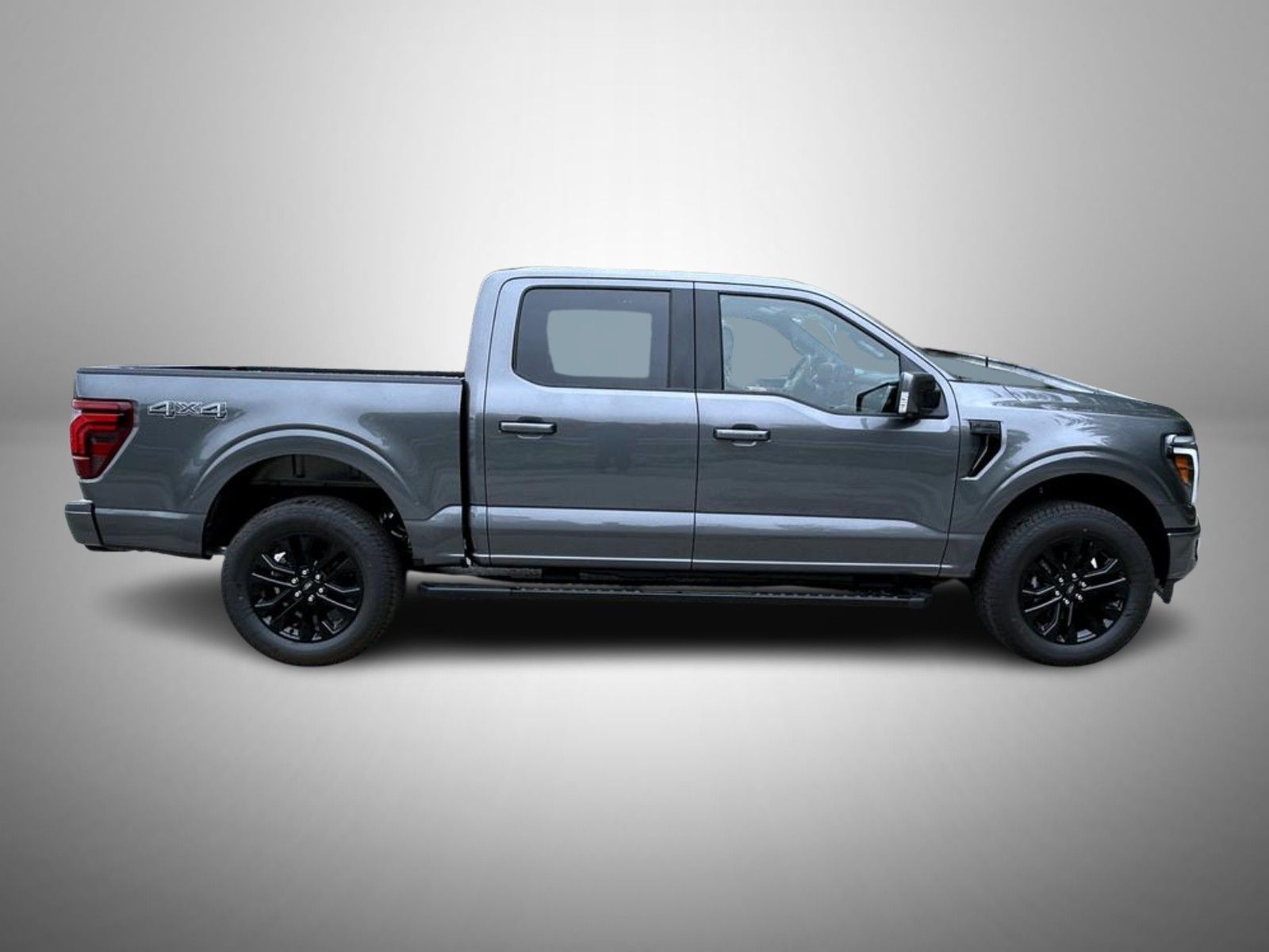 2025 Ford F-150 Lariat photo 4