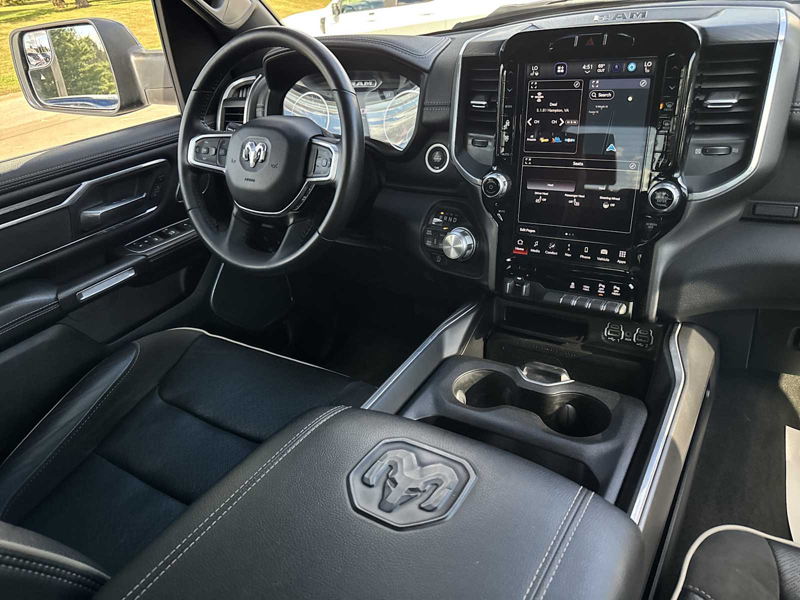2023 Ram 1500 Laramie photo 21