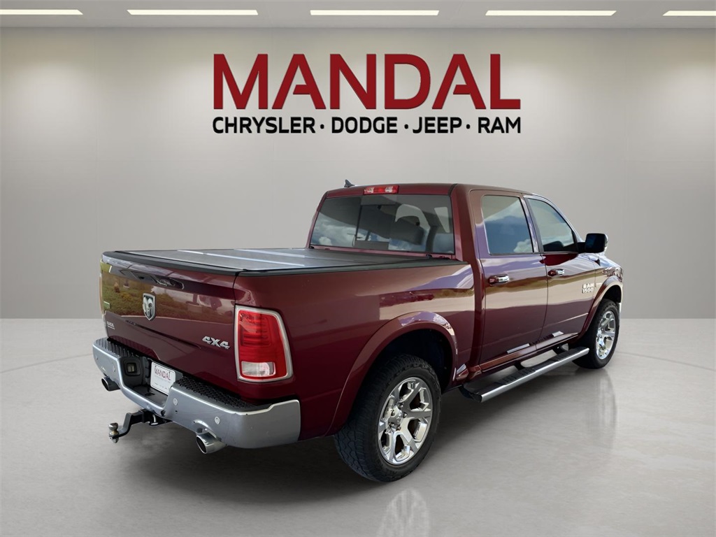 2017 Ram 1500 Laramie photo 7