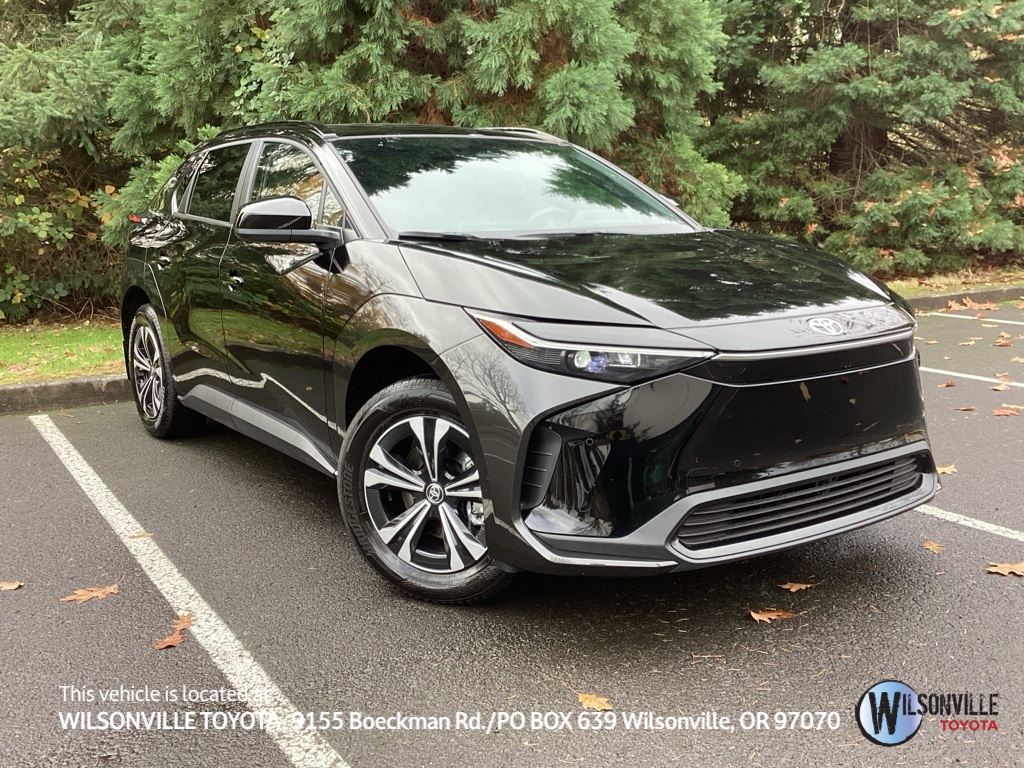 2025 Toyota bZ4X XLE's photo