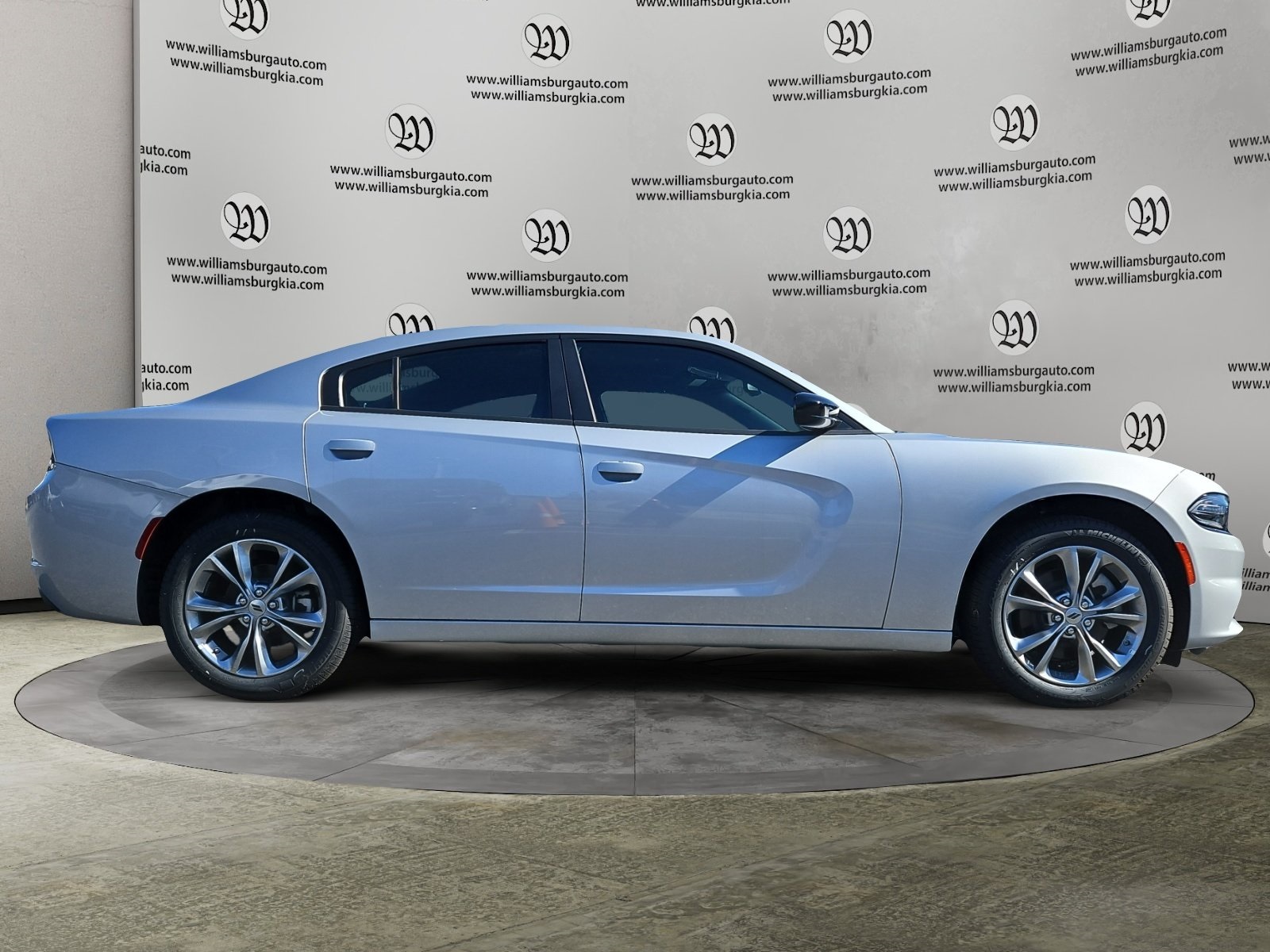 2023 Dodge Charger SXT photo 6