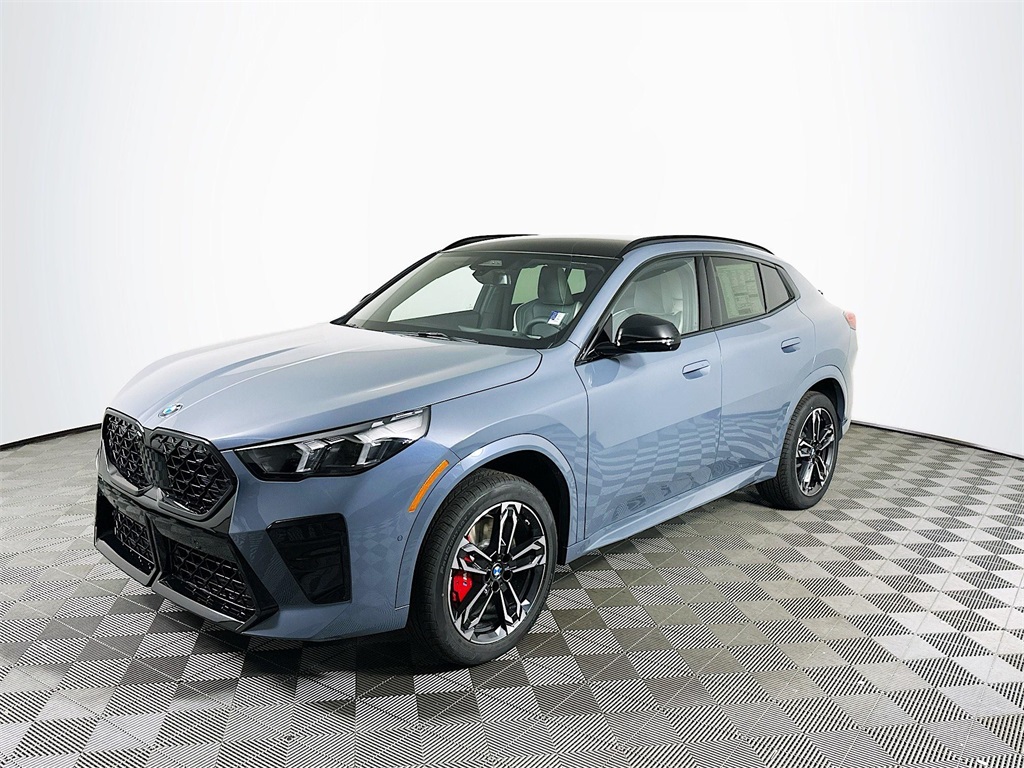2026 BMW X2 28i's photo