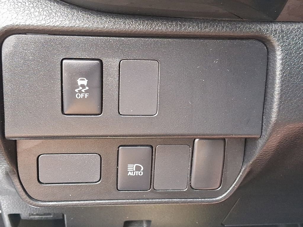 2022 Toyota Tacoma SR photo 24