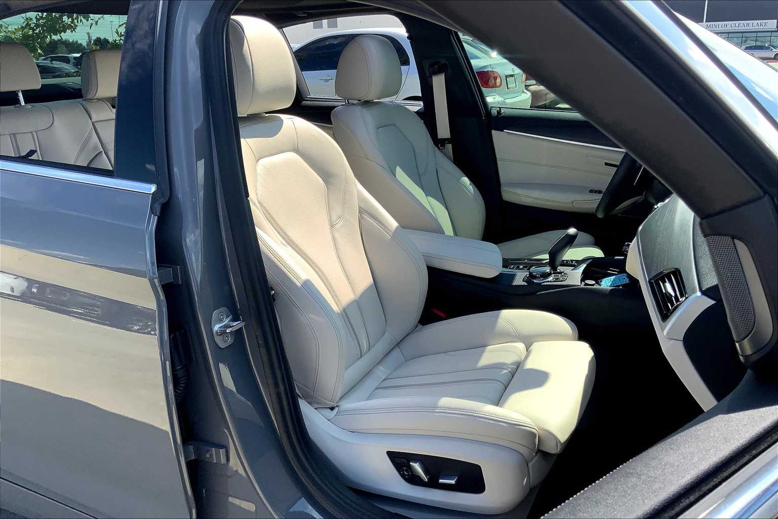 2022 Bmw 530i photo 8