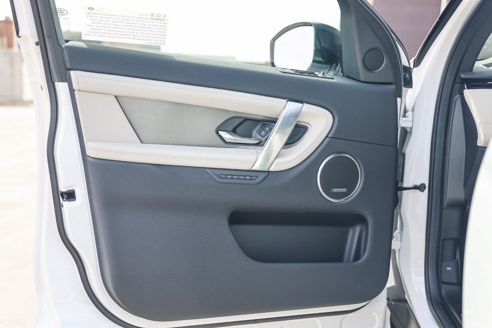 2025 Land Rover Discovery Sport Dynamic SE photo 20